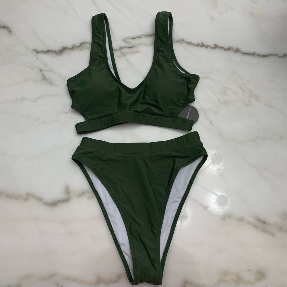 ✨NEW✨ Blooming Jelly Women’s Bikini